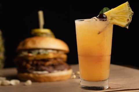 Bar Louie Makes Waves with Aloha Punch Benefitting Cocktails For A Cause