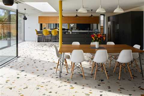 Cleaning the kitchen floor: 5 expert tips for a light shine