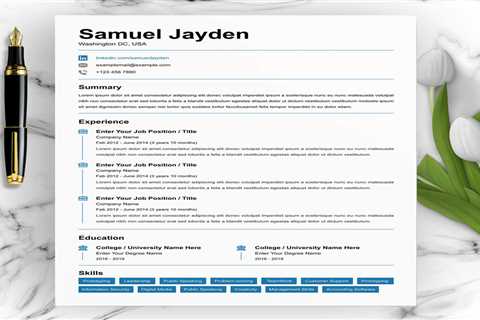 How to Write a Strong Summary for Your Resume and LinkedIn Profile