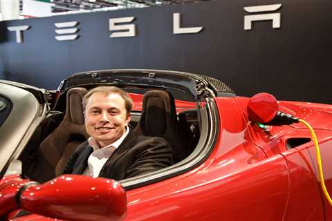 Elon Musk says he has PTSD and paranoia about recessions after trying to keep Tesla and PayPal..