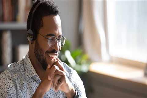 Can you make a living being a virtual assistant?