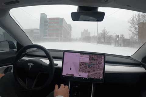 Video Proves Tesla’s Full Self-Driving Beta Still Performs Terribly In The Snow