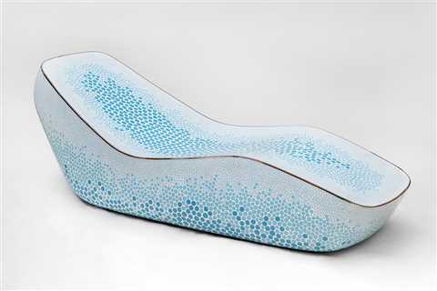 Blue Unites Marc Newson’s Exhibit at the Gagosian