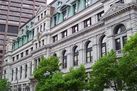 'Gatekeeper': State High Court Finds Judge Overstepped Bounds by Dismissing Case, Adding Condition..