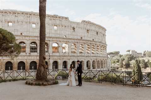 This Couple Explored The City In Their Intimate Rome Elopement