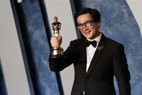 Lawyer Gets Epic Shout Out During Oscar Acceptance Speech