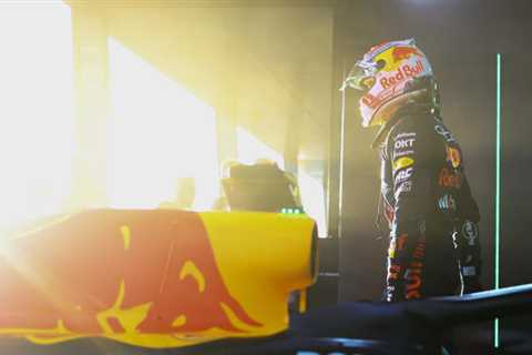 Max Verstappen wins F1 Australian Grand Prix in wild finish over Lewis Hamilton