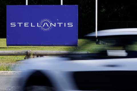 Stellantis sees vehicle loan durations extended amid banking turmoil