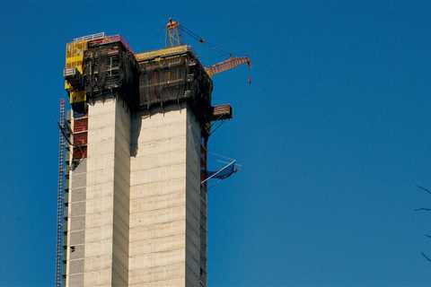 Concerns Grow as Tighter Lending Threatens Commercial Real Estate