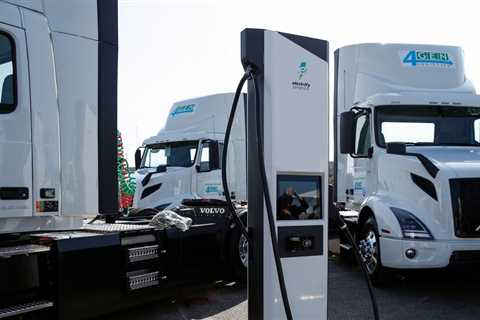 California to Require Half of All Heavy Trucks Sold by 2035 to Be Electric