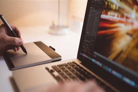 Do graphic designers make good money?