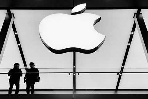 Apple Profit Could Fall on China Production, Demand Slowdown