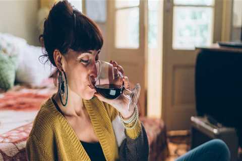 What Does Happy Hour Really Mean? A Look at Its Origins and Benefits