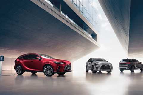 2024 Lexus RX 450h+ finally plugs in