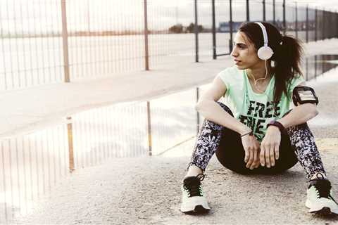 How Music Can Help Athletes Recover from Sports Injuries