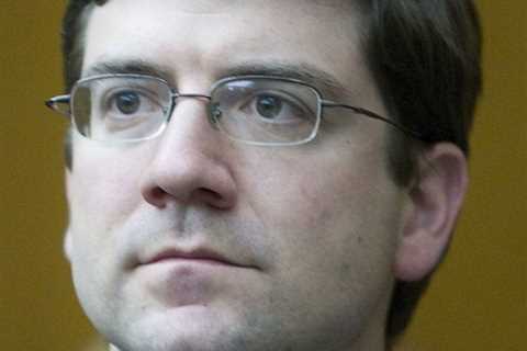 Biden Picks Former Obama Lawyer for White House Counsel