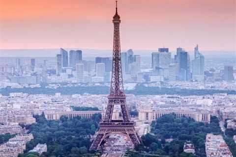 Shearman Loses 4-Partner Private Equity Team in Paris as A&O Merger Vote Looms