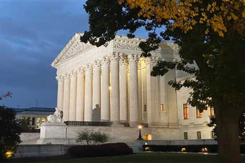 Federal government and drug manufacturer ask court to review ruling restricting access to abortion..