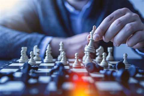 Pyramid or Crab? Find a testing strategy that fits