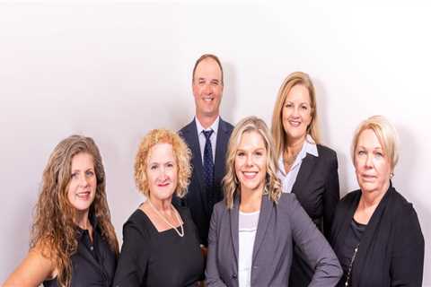 Financial Advisors in Fairhope, Alabama: Access to Estate Planning Products and Services
