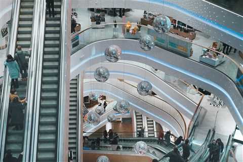 Staying ahead of the curve: emerging trends in retail advertising