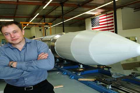 4 experts explain why Elon Musk's plan to colonize Mars is 'romanticized', not 'realistic', 'cosmic ..