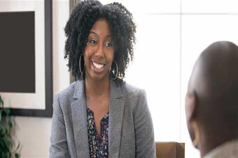 What is the Difference Between a Financial Advisor and a Tax Advisor? - A Comprehensive Guide
