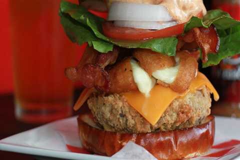 The 10 Biggest Burgers in Indianapolis: A Guide for Burger Lovers