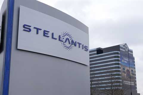 Unifor members ratify new contract with Stellantis in Canada