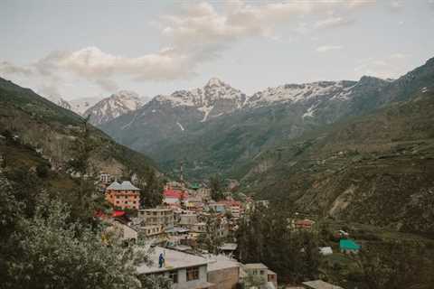 6 Must-Visit Destinations in Himachal Pradesh from Gujarat