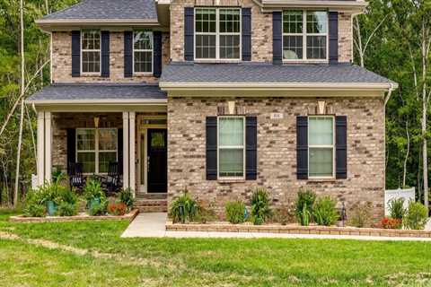 Reporting Maintenance Issues in Lancaster County, SC: How to File a Complaint