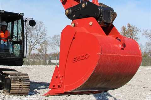 Change Attachments from Cab with New ESCO Coupler for Excavators
