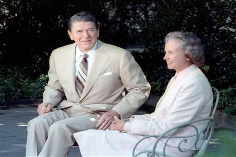 Sandra Day O’Connor, first woman on the Supreme Court, dies at 93