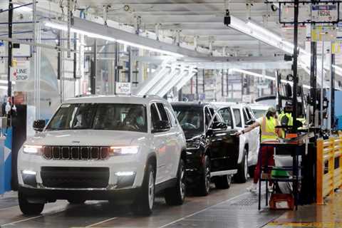 Stellantis cutting back SUV production, citing California emissions rules