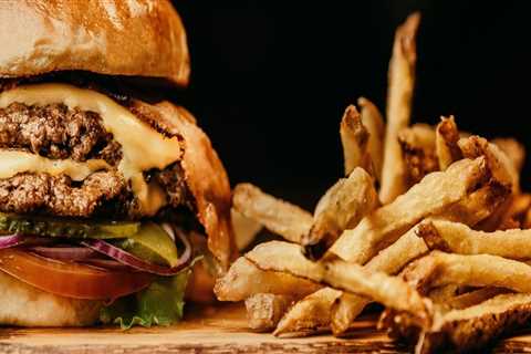 The Best Burgers in New York City: A Guide to the Most Delicious Burger Joints