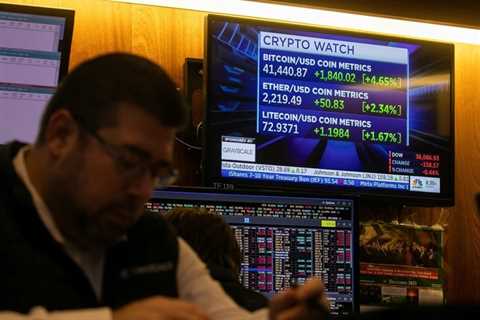 After Tumultuous Year, Crypto Not Likely to Leave Regulatory Uncertainty Behind