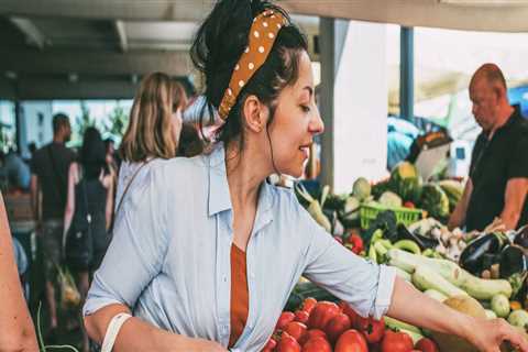 Supporting Local Farmers: The Benefits of Shopping at Farmers Markets in Central Texas