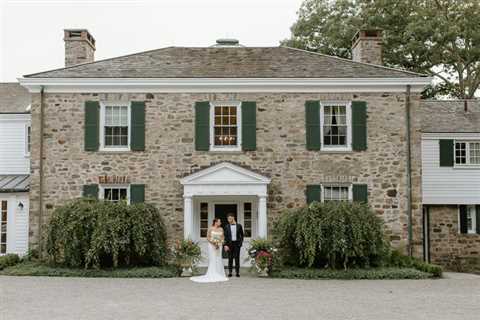 This Glynwood Wedding Inspiration Shoot Centered Around Sustainability
