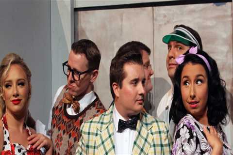 The Unspoken Rules of Dressing for Food Events in Manatee County, FL