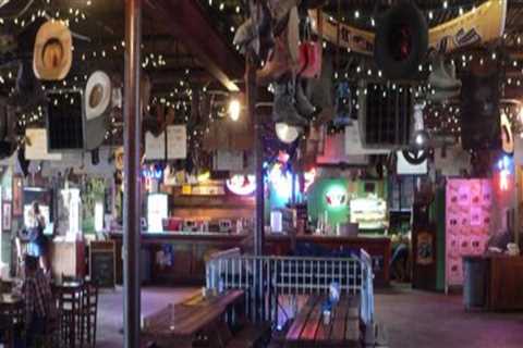 Exploring the Wineries of Helotes, TX: What's the Dress Code?