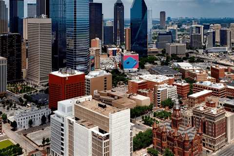 Scheduling a Cleaning Service in Dallas County, TX