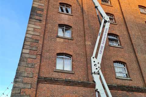 Cherry Picker Hire Weetwood