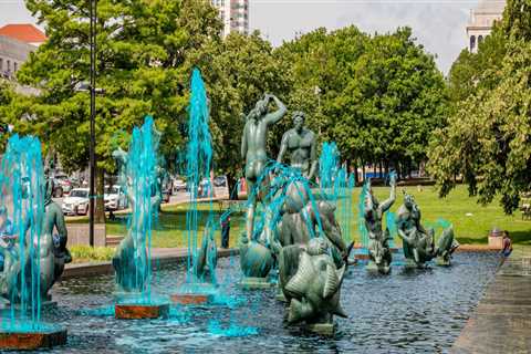 Discover the 11 Best Neighborhoods in St. Louis for Art and Culture