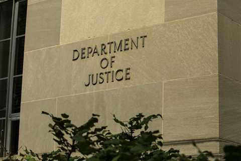 DOJ's Response to Boies' Suit / California Psilocybin Initiative Dies / Cookies v. Cookies / Glaser ..