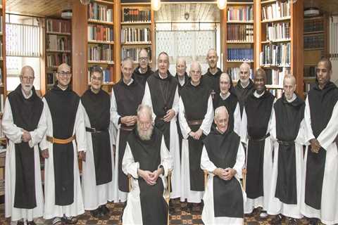 Living Faith: Practicing Christianity in Leicestershire Every Day