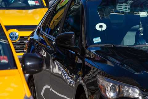 Exploring the Benefits of Taxi and Ride-Sharing Services in Loudoun County