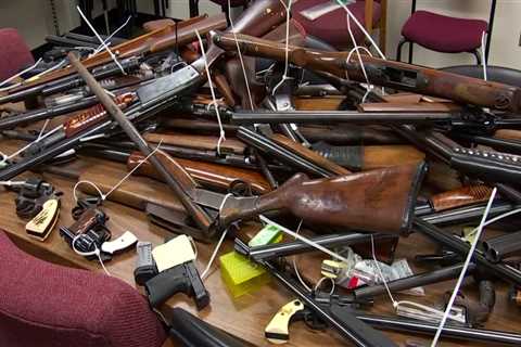 Gifting a Gun in Fort Worth, TX: Regulations to Follow
