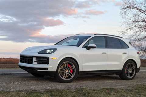 2024 Porsche Cayenne Review: The do-it-all machine