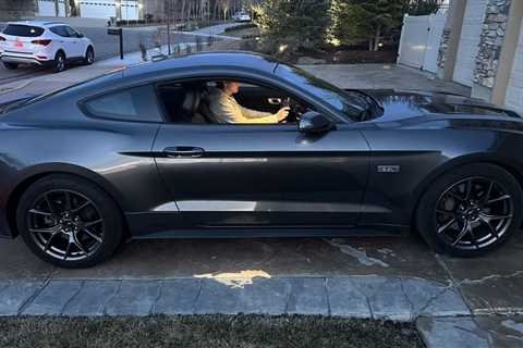 Dad buys cancer-stricken son a Mustang, Ford CEO Jim Farley helps him live for today in it