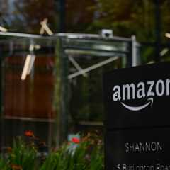 Amazon Managers Can Now Fire Employees Who Refuse to Work From the Office 3 Days a Week